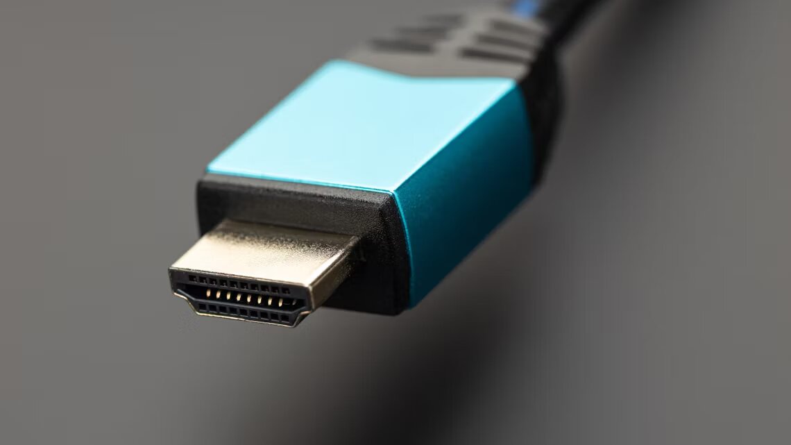 Как соединить два HDMI кабеля между собой